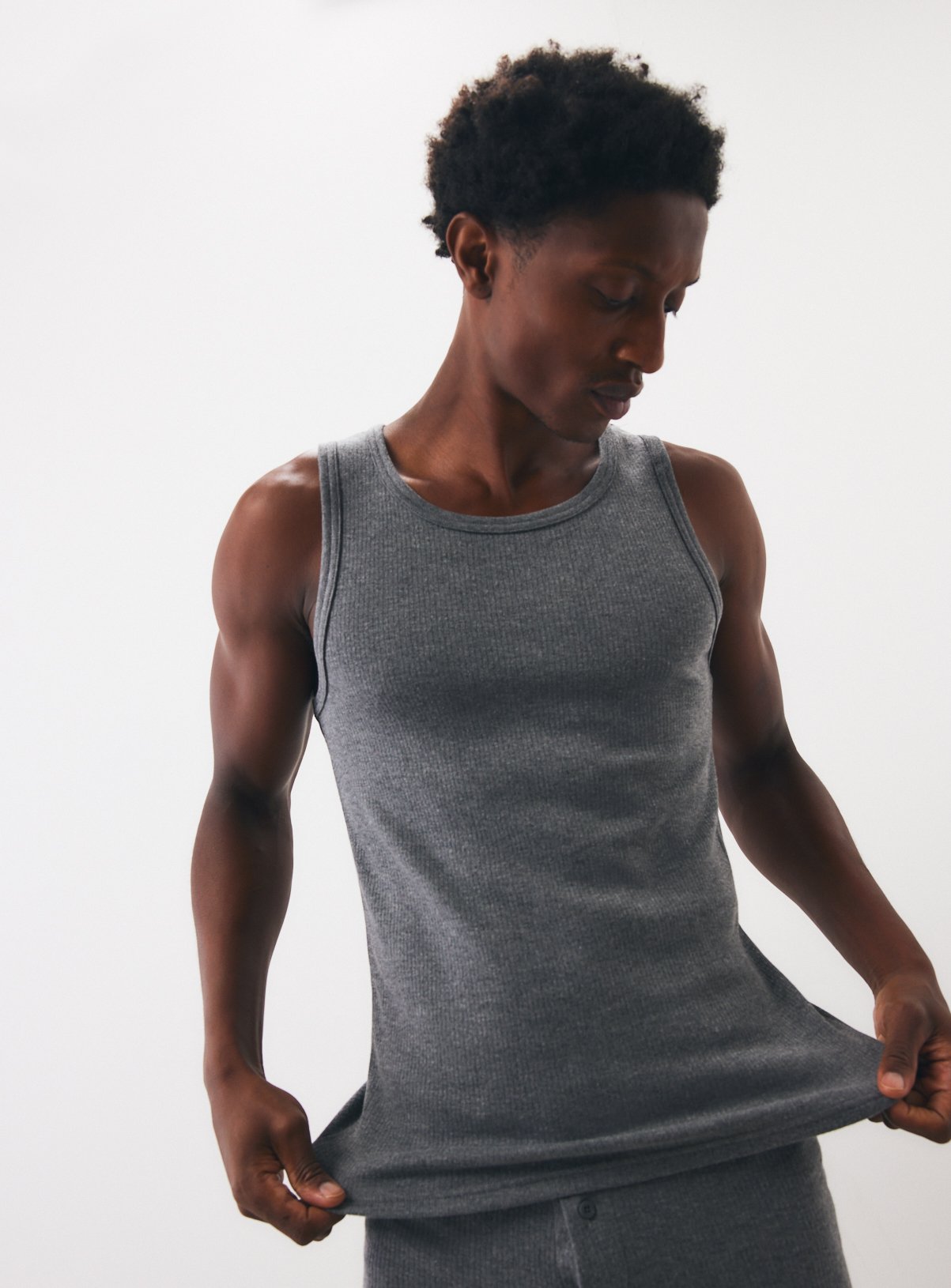 Black & Grey Thermal Vests 2-Pack XXL - Image 2 thumbnail